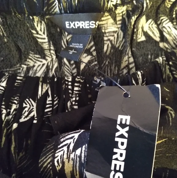 EXPRESS ROMPER - Picture 2 of 5